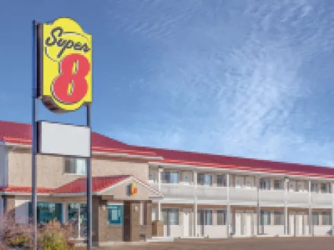 Super 8 by Wyndham Stettler Hoteles en Stettler