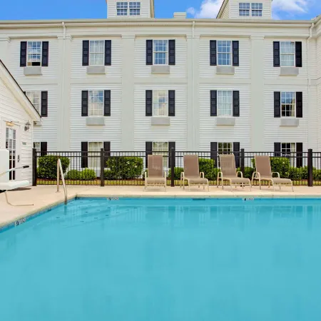 Baymont by Wyndham Pearl