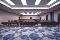 Best Western Resort Hotel  Conference Center - Parking