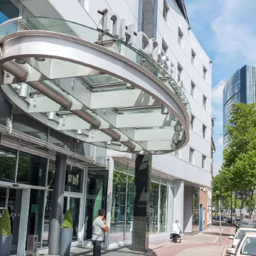 Hotel NH Düsseldorf City Nord Отели рядом с достопримечательностью «Штадтмитте»