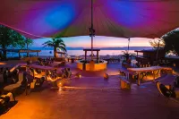 Island Beach Resort - Adults Only