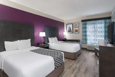 La Quinta Inn & Suites by Wyndham Latham Albany Airport Hotels in Troy