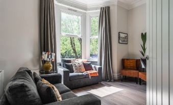 HG Collection - Cardiff City - Sleeps 6