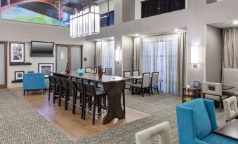 Hampton Inn & Suites Cedar Rapids - North