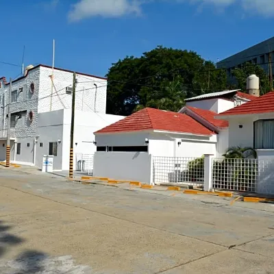 Hotel Olinalá Diamante Hotels near Punta Diamante
