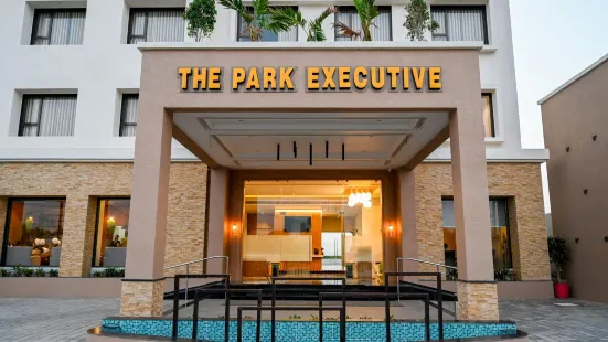King's Kraft the Park Executive Hotel