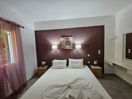 Corfu Glyfada Menigos Resort 149 Отели рядом с достопримечательностью «Glyfada Beach»