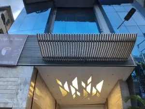 吉大港半島飯店