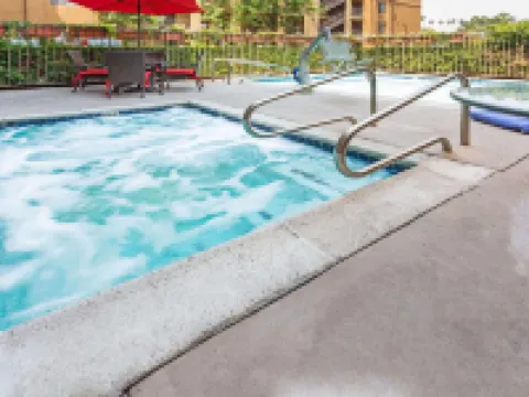 Howard Johnson by Wyndham Pasadena Hotels in Pasadena