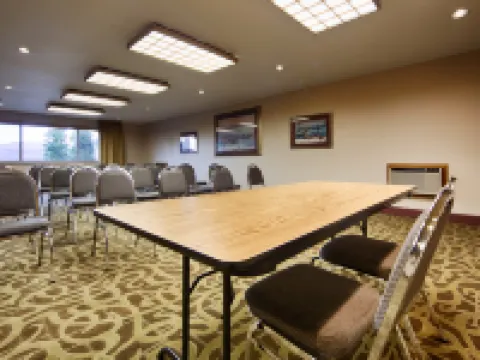 Best Western Ptarmigan Lodge Hotels in Dillon