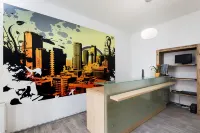 Easy Housing - Hostels