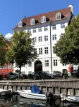 Christianshavn Canalside Luxury Apartment 克里斯蒂安港住宿飯店