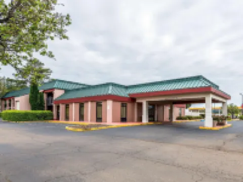 エコノ ロッジ コロンバス ニア エアポート コロンバスのホテル