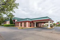 Econo Lodge Hotel a Columbus