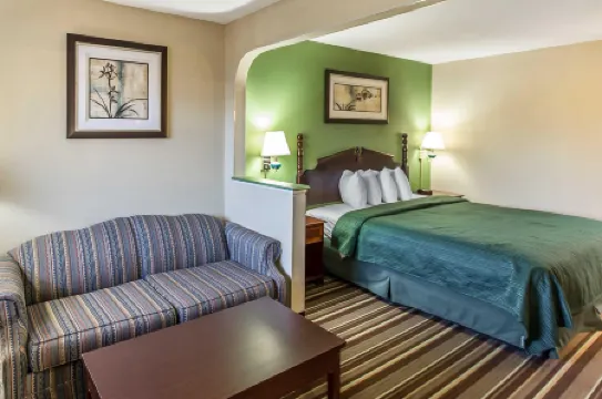 Quality Inn & Suites Macon North