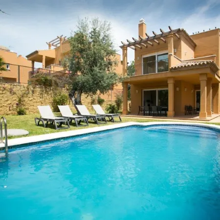 Villas Altos de Marbella