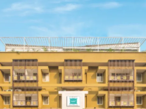 Bedzzz Varanasi by Leisure Hotels, 1 Km from Dashwasamedh Ghat Hotels in Varanasi