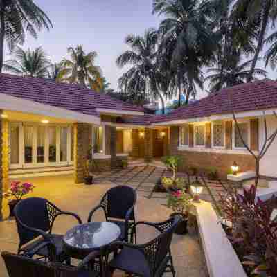 Amã Stays & Trails, Beach House Madh Island Hotel Exterior