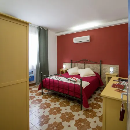 Camagna Country House Scopello Room