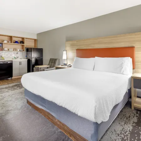 Candlewood Suites ROANOKE AIRPORT by IHG
