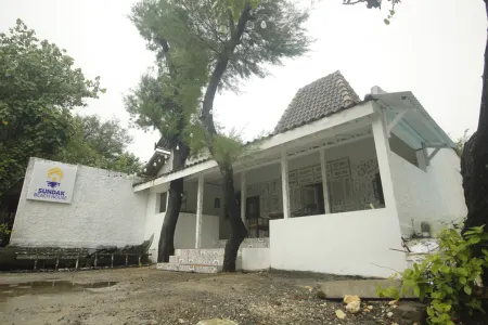 Sundak Beach House 1 Отели в г. Tepus