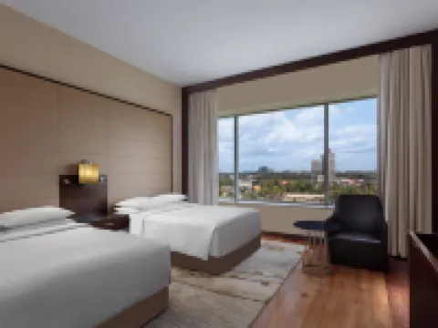 Kochi Marriott Hotel Hotels in Ernakulam