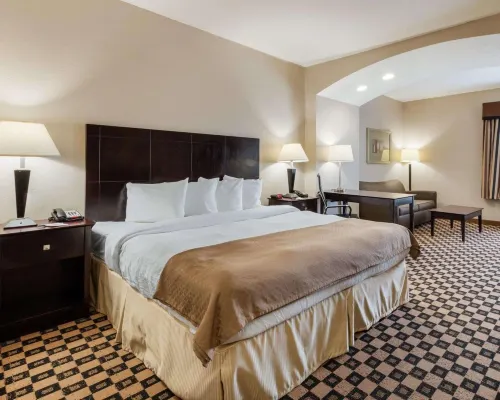 Quality Inn and Suites Groesbeck