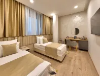 Hotel Emerald فنادق في Gnojnice