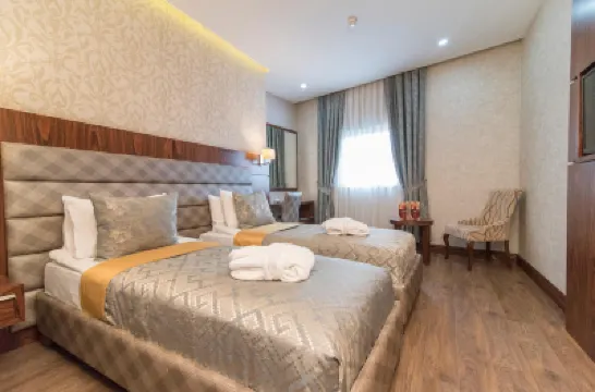 MidMar Deluxe Hotel Hotels near Kuyumcukent