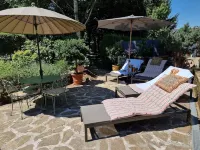 Maison d'hôtes les Jardins Saint Eloi Hotels in Uzerche