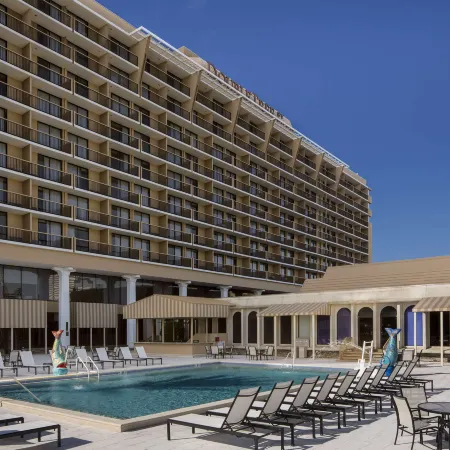 DoubleTree by Hilton Jacksonville Riverfront