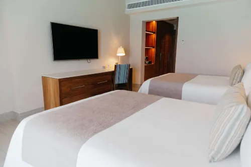 坎昆安波利歐飯店（可選全包） Photos