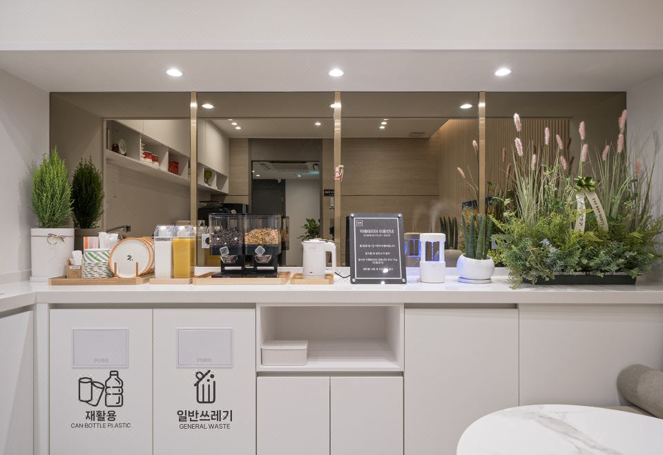 넘버25호텔의 다양한 무료 조식 메뉴 이미지