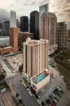 Embassy Suites by Hilton Houston Downtown فنادق في هيوستن