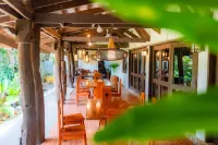 Las Palmas de San Jose Leisure Club Hotels in Tuguegarao City