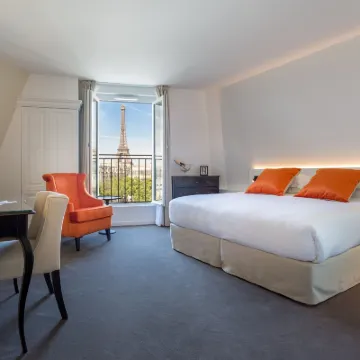 Hotel La Comtesse Tour Eiffel Hotels near Military School