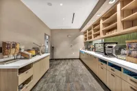 Home2 Suites บาย Hilton Raleigh West Lenovo Center - ห้องครัว