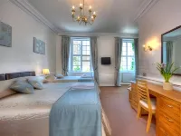 Bedford Hotel Hotels near HMP Dartmoor Prison Heritage Centre