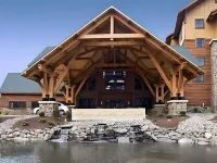 Hope Lake Lodge & Indoor Waterpark Hotels in Virgil