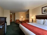 Comfort Suites Hotels near AT&T Store