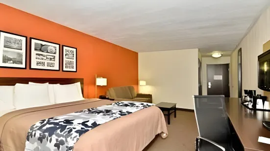 Sleep Inn & Suites Fort Campbell