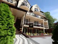 Willa Atena Hotels near Ferry