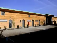 Bio-Motel Hotels in Pérouges