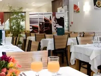 Hôtel l'Amandier - breakfast