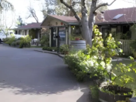 Kelseyville Motel