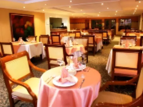 國際三叉戟酒店 布卡拉曼加酒店