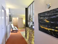 Le Clos du Bois Joli Hotels in Vertrieu