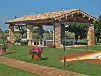 Casale Papa Country Village Hotels in Loreto
