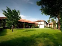 Al Castello Resort Hotels in Novara