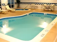 Fairfield Inn & Suites Williamsport - Swimmingpools